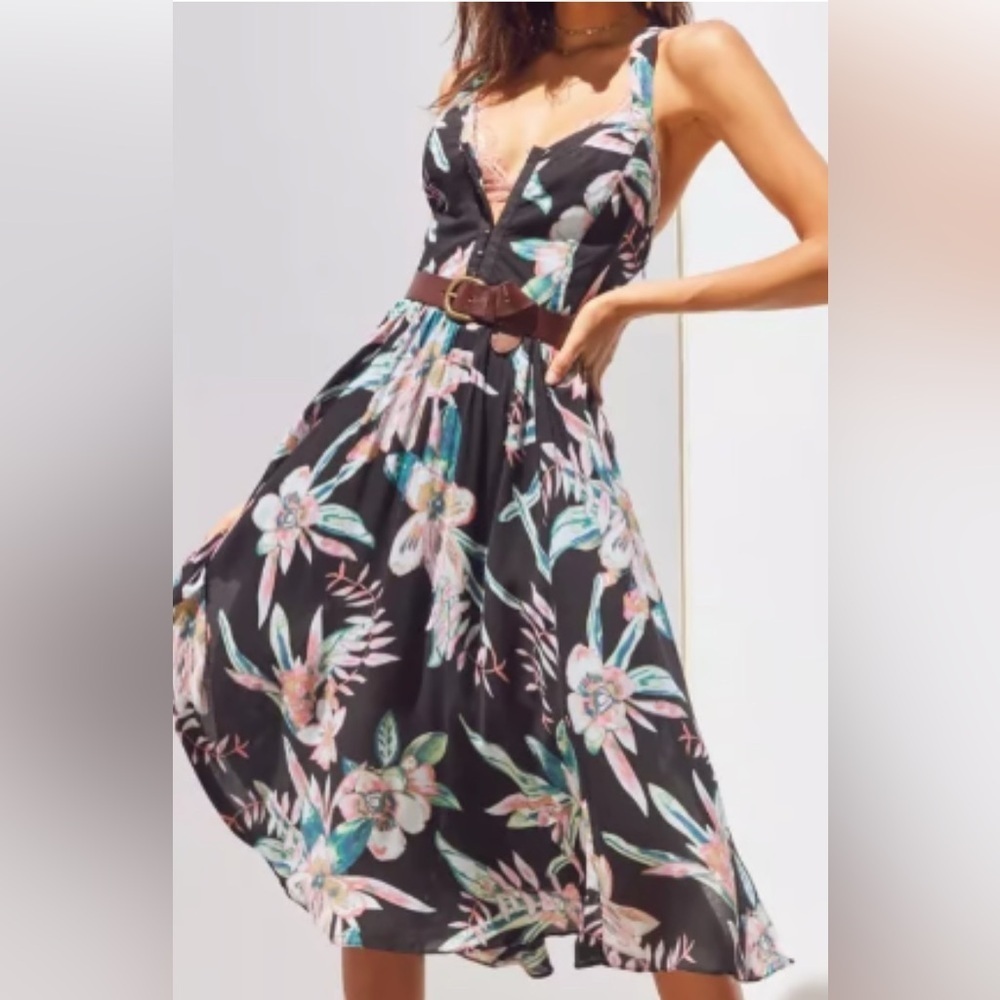 NWT Kimchi Blue Womens Black Floral Bermuda Nights Hook Loop Corset Midi Dress;8